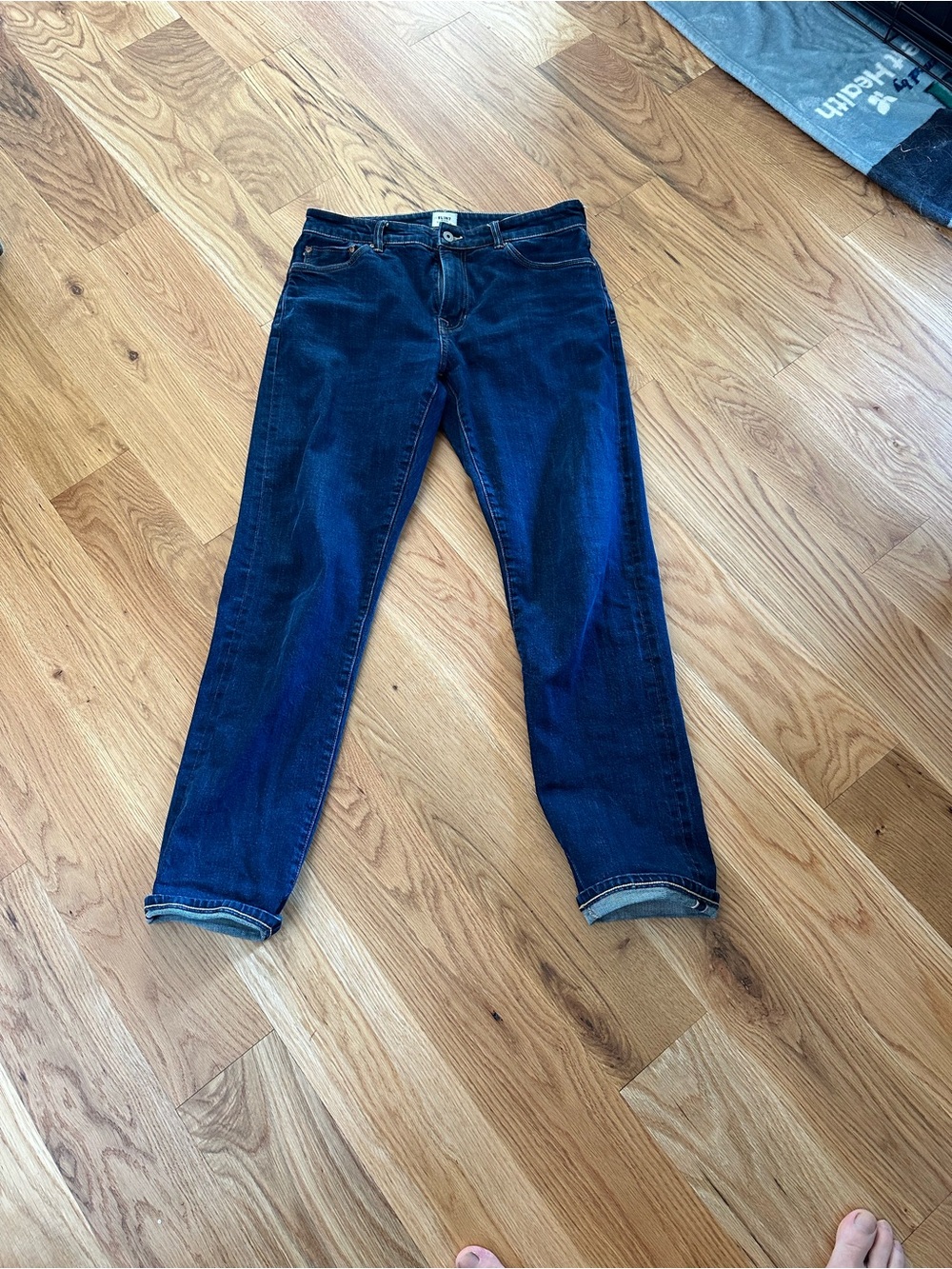 Men's Straight Jeans in Dark Blue - Classic Fit